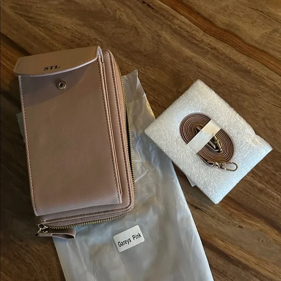 Selena The Label crossbody bag pink phone pocket money/change credit card pocket - Picture 6 of 16